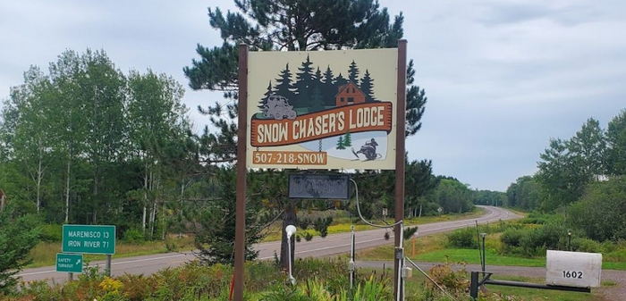 Snow Chasers Inn (Regal Country Inn) - From Web Listing